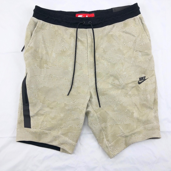 nike tech fleece shorts pink